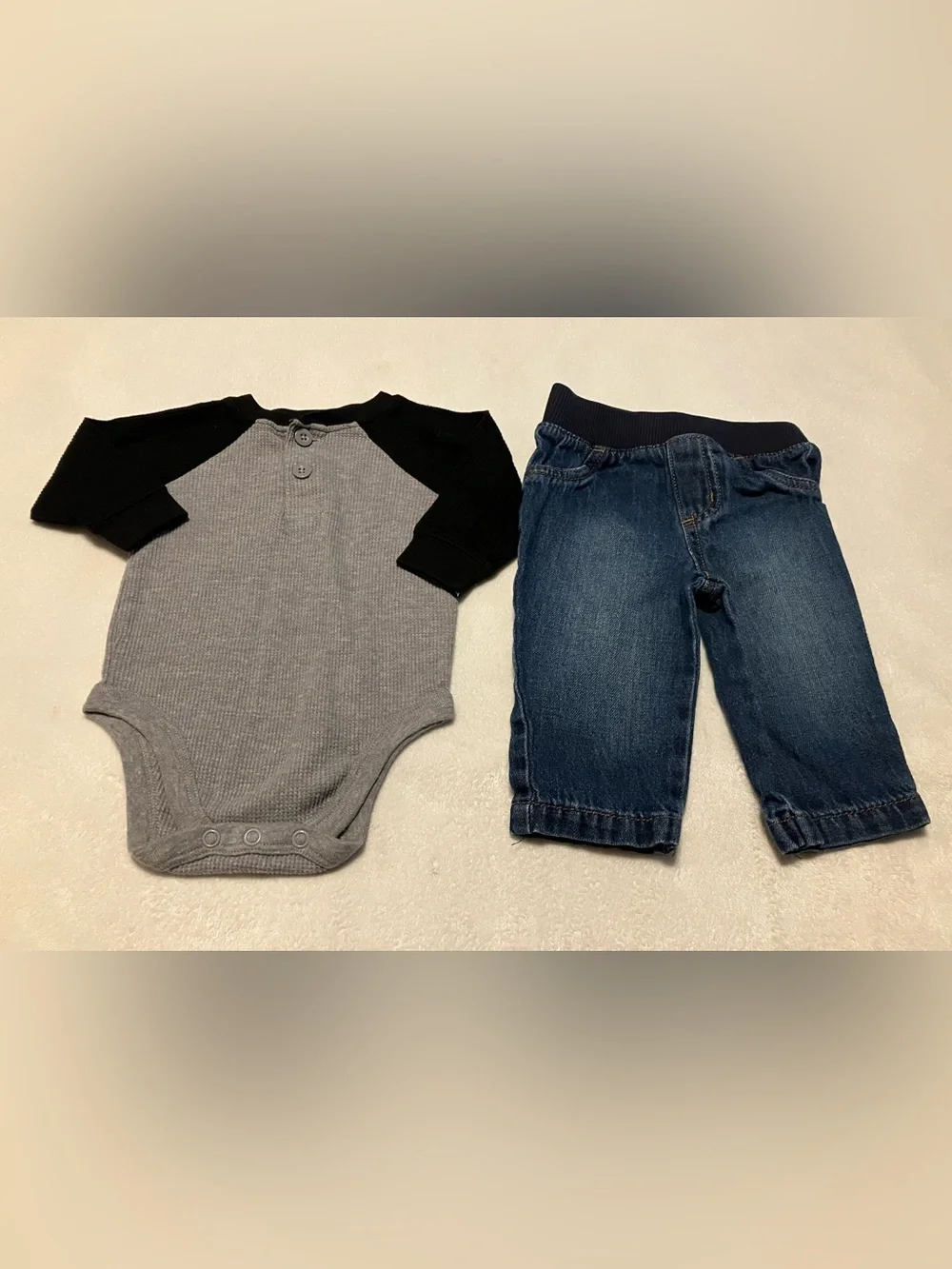Garanimals Gray and Black Long-Sleeve Baby Bodysuit and Blue Jeans